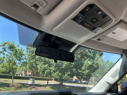 Used 2023 Toyota Tundra SR5 w/ SR5 Convenience Package image 27