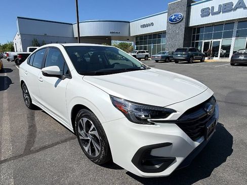 Used 2025 Subaru Legacy Premium AWD/4WD image 2