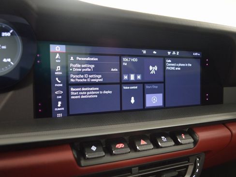 Certified 2021 Porsche 911 Carrera image 27