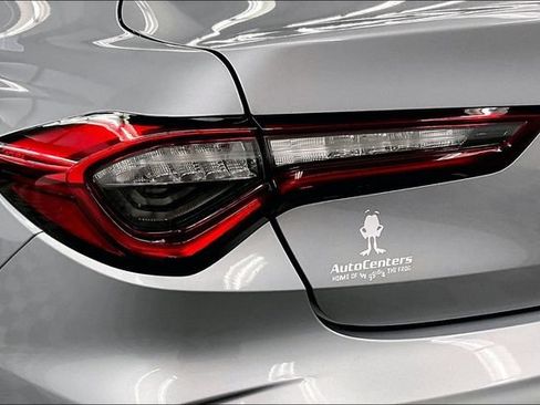 Used 2023 Acura TLX FWD image 33