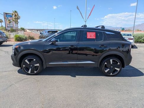 Certified 2026 Nissan Kicks SR FWD image 15