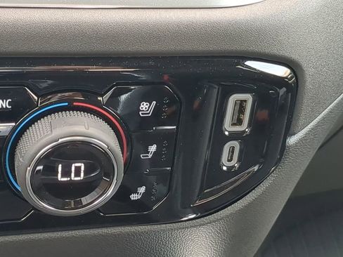 Used 2024 Chevrolet Silverado 2500 LTZ w/ LTZ Premium Package image 23