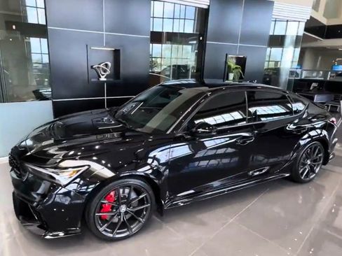 Used 2025 Acura Integra Type S FWD image 2