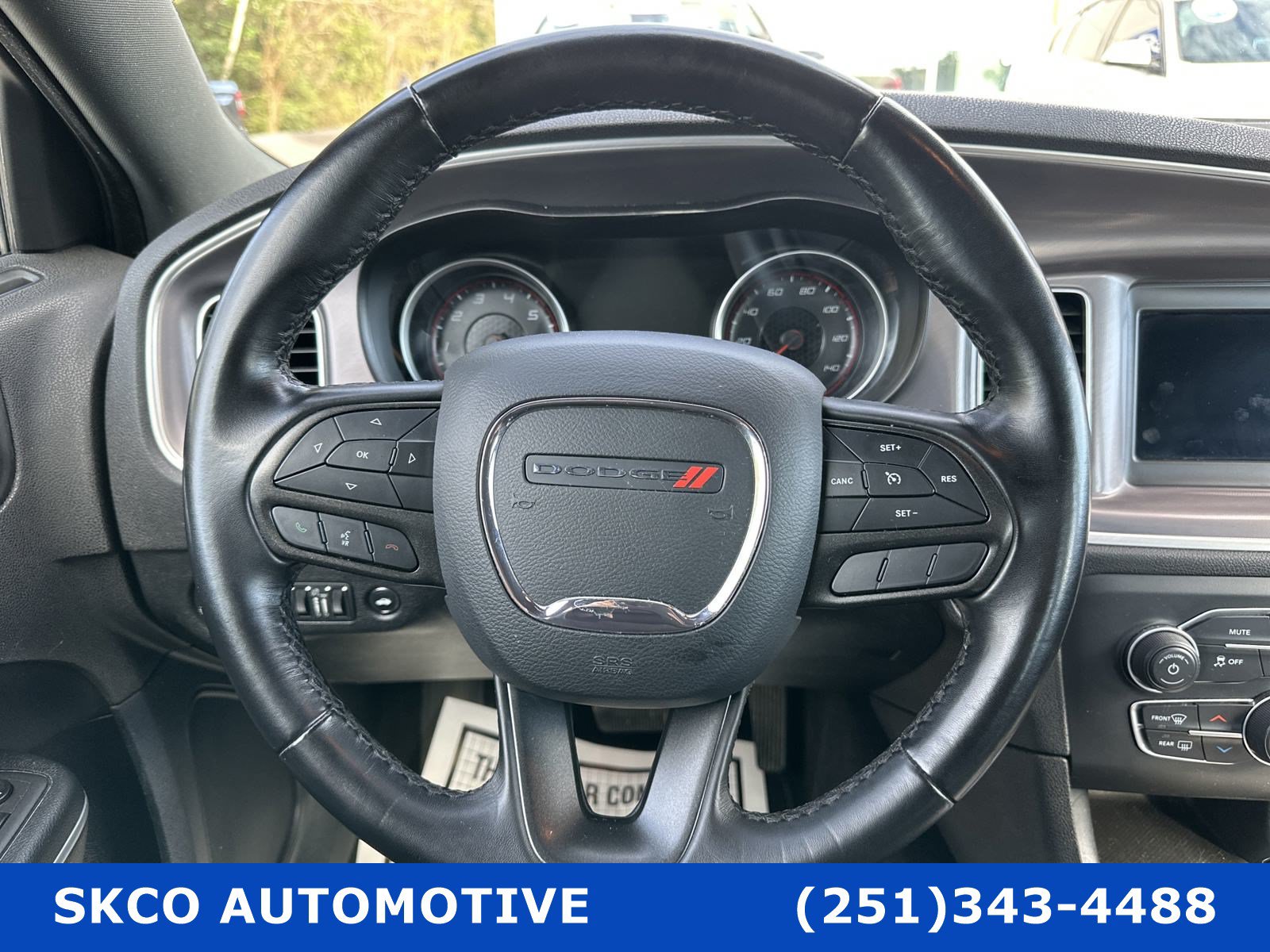 Used 2022 Dodge Charger SXT RWD image 18