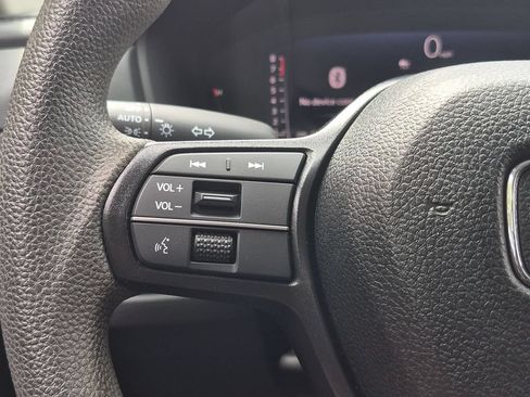 Used 2025 Honda Accord LX image 13