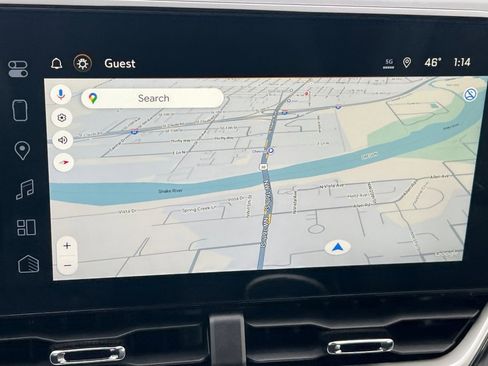 New 2026 Chevrolet Equinox LT w/ Convenience Package II image 16