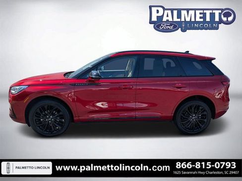Used 2024 Lincoln Corsair Reserve w/ Equipment Group 201A AWD/4WD image 7
