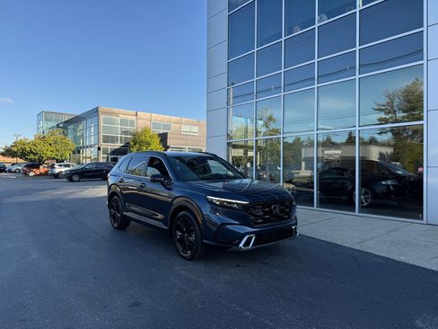 Used 2023 Honda CR-V Sport Touring image 13