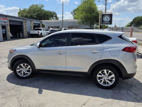 Used 2021 Hyundai Tucson SE w/ Cargo Package FWD image 5