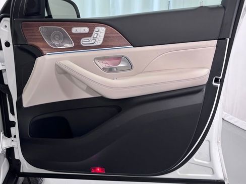 Certified 2025 Mercedes-Benz GLE 350 4MATIC image 20