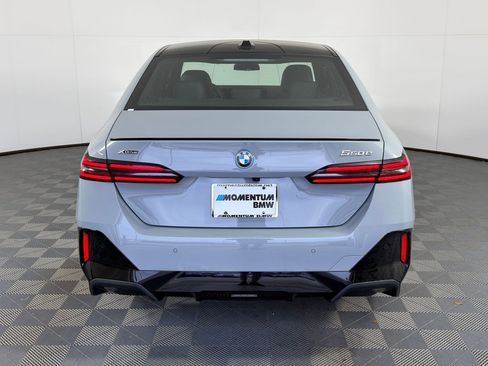 New 2026 BMW 550e xDrive image 8