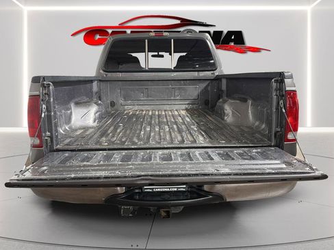 Used 2004 Ford F250 XL image 22