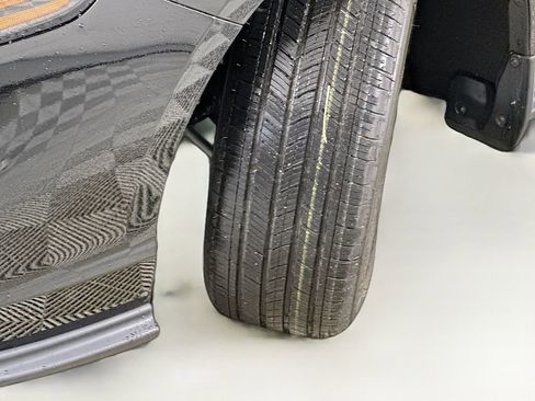 Certified 2025 Honda Accord LX image 25