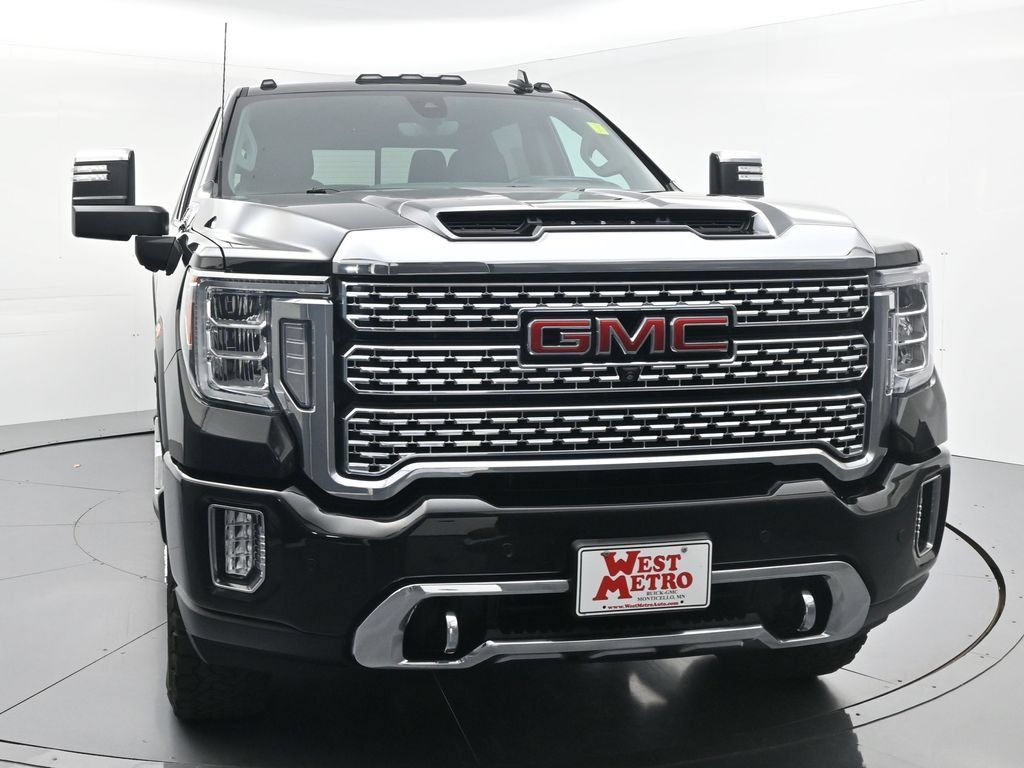 Used 2020 GMC Sierra 3500 Denali w/ Denali Ultimate Package AWD/4WD image 33