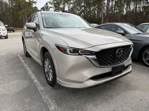 Used 2025 MAZDA CX-5 AWD 2.5 S w/ Preferred Package image 3