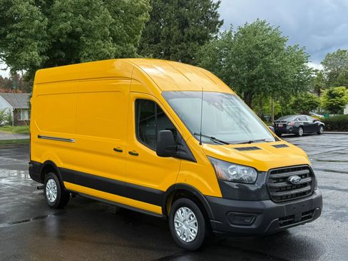 Used 2023 Ford Transit 250 148 High Roof w/ Load Area Protection Package RWD image 8