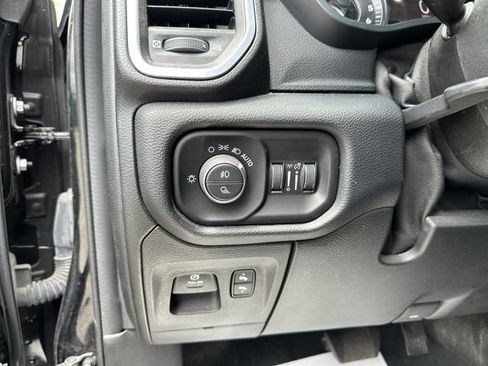 Used 2021 RAM 1500 Laramie w/ Sport Appearance Package AWD/4WD image 21