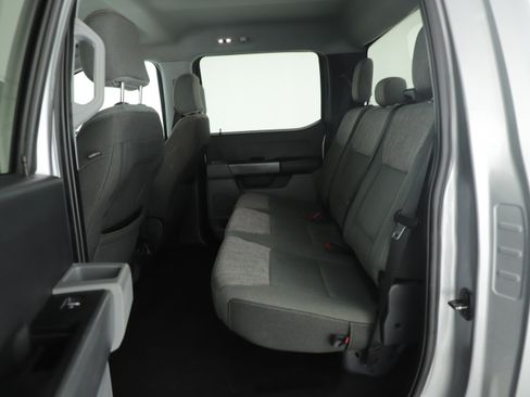 Used 2024 Ford F250 XLT image 7