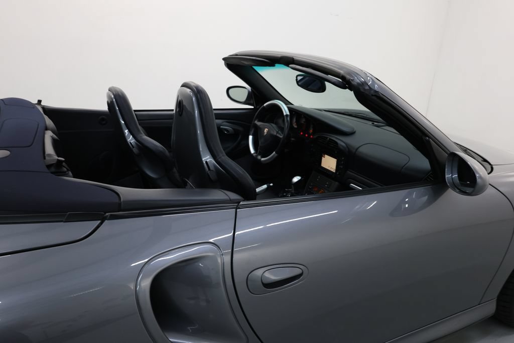 Used 2004 Porsche 911 Turbo AWD/4WD image 65
