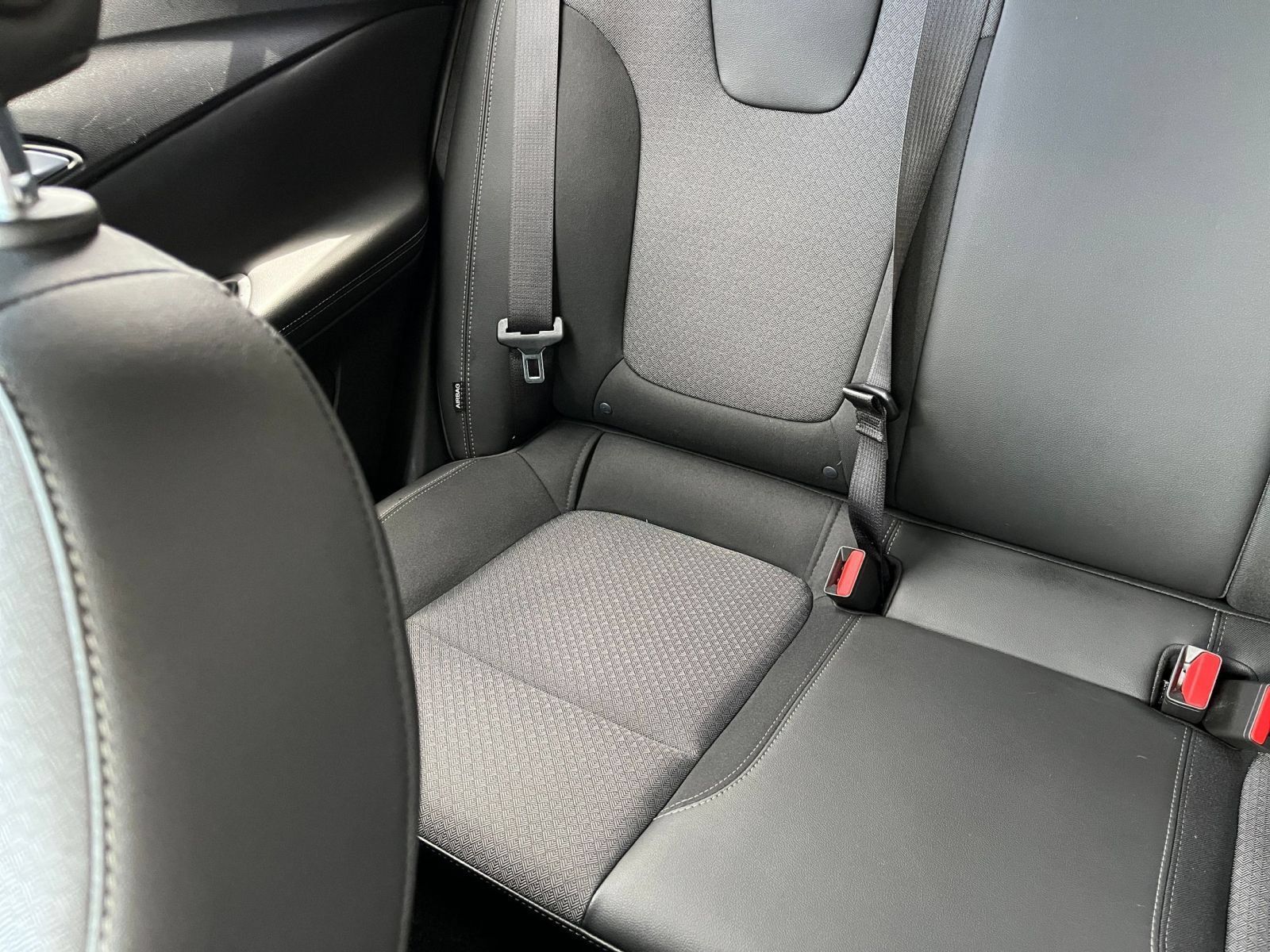 Used 2025 Buick Encore GX Preferred FWD image 39