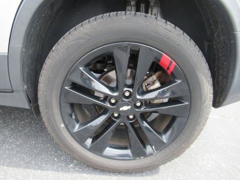 Certified 2018 Chevrolet Trax LT w/ Sun & Sound Package AWD/4WD image 8