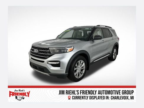 Used 2022 Ford Explorer XLT AWD/4WD image 1