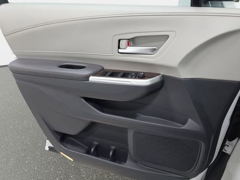 Certified 2023 Toyota Sienna XLE image 22