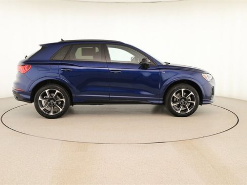 New 2025 Audi Q3 2.0T Premium Plus image 8