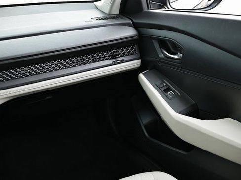 Used 2023 Honda Accord LX image 26