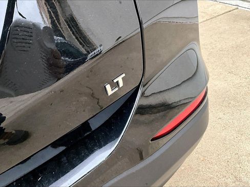 Used 2024 Chevrolet Equinox LT w/ LPO, Floor Liner Package FWD image 6