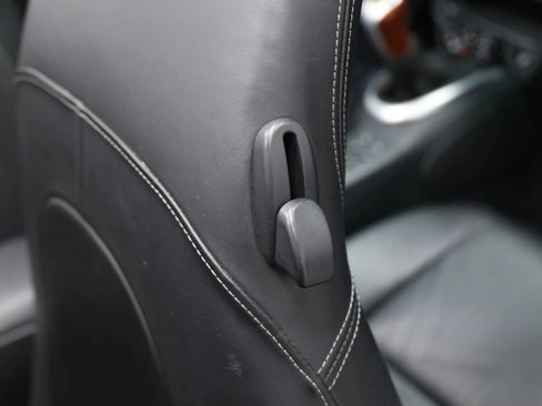 Used 2003 Porsche 911 Cabriolet image 64