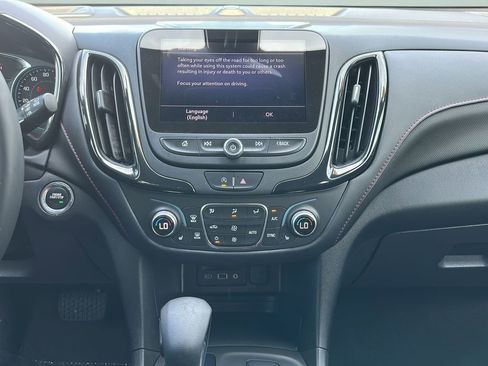Used 2023 Chevrolet Equinox RS w/ RS Leather Package FWD image 13