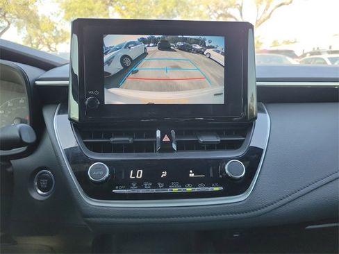 Used 2023 Toyota Corolla SE image 20