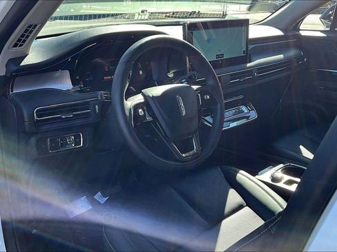 New 2026 Lincoln Corsair Reserve image 6