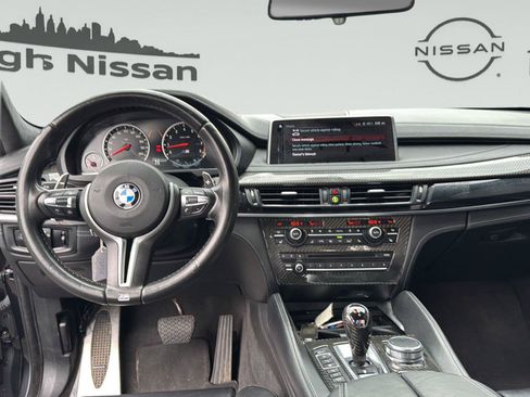 Used 2017 BMW X6 M AWD/4WD image 25