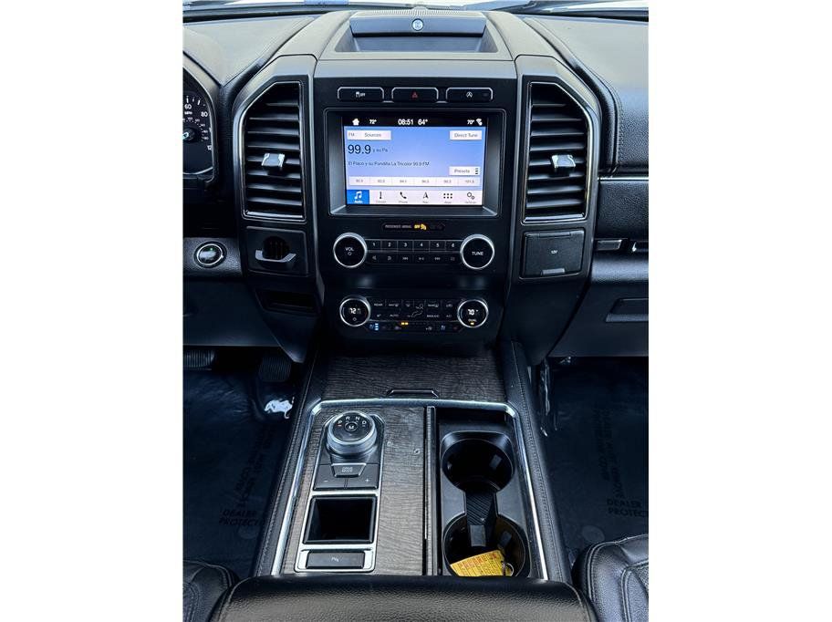 Used 2019 Ford Expedition Limited RWD image 10
