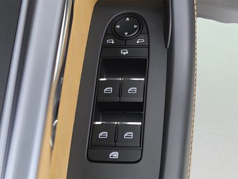 Used 2024 MAZDA CX-90 3.3 Turbo S w/ Premium Plus image 12