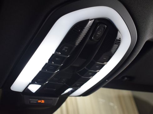 Used 2021 Porsche Macan GTS image 37