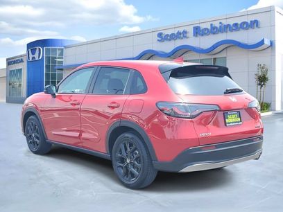 Certified 2025 Honda HR-V Sport
