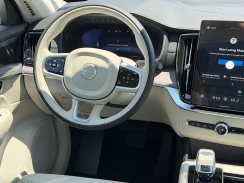 New 2026 Volvo XC90 T8 Ultra w/ Lounge Package AWD/4WD image 6