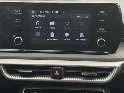 Used 2022 Kia K5 LX image 17