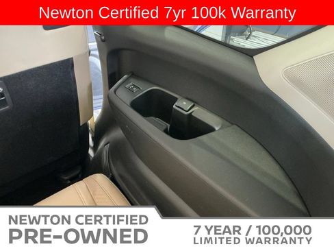 Used 2025 Nissan Armada Platinum w/ Convenience Package RWD image 41