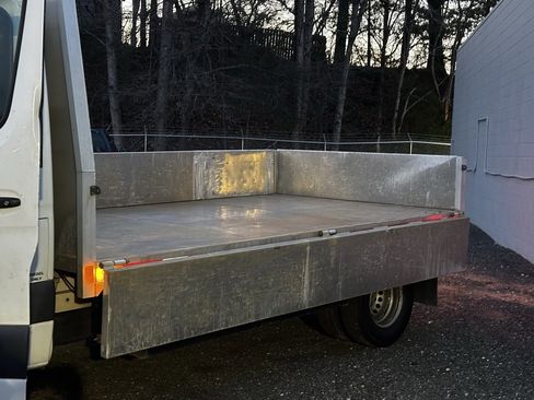 Used 2019 Freightliner Sprinter 3500 w/ Premium Plus Package image 20