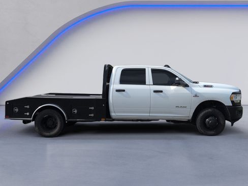 Used 2022 RAM 3500 Tradesman w/ Max Tow Package AWD/4WD image 5