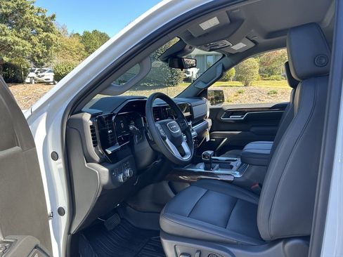 New 2026 GMC Sierra 1500 Elevation w/ Elevation Premium Package image 38