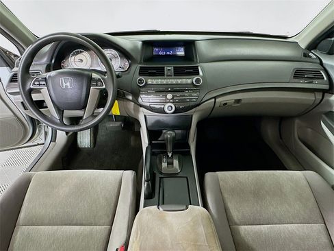 Used 2010 Honda Accord LX-P image 3