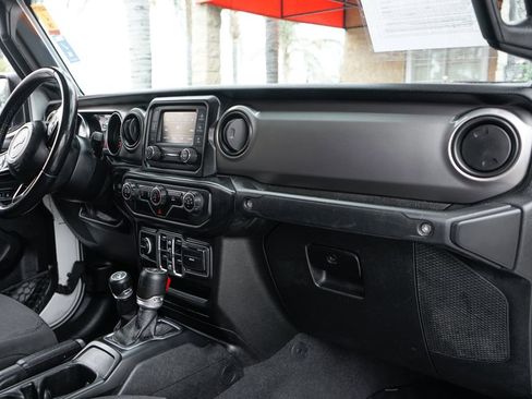 Used 2020 Jeep Gladiator Sport w/ Quick Order Package 24S image 37