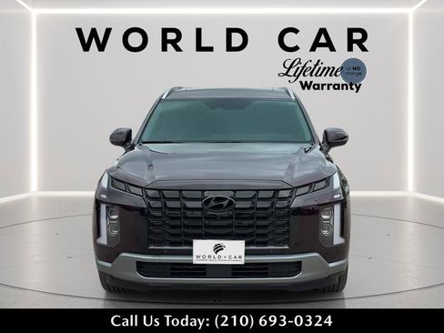 Used 2024 Hyundai Palisade SEL w/ Premium Package FWD image 2