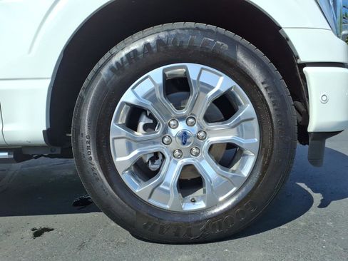 Used 2022 Ford F150 Platinum w/ Equipment Group 701A High RWD image 9