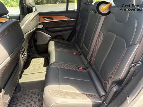 Certified 2023 Jeep Grand Cherokee Summit AWD/4WD image 52